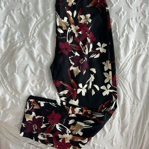 Splashy Floral Pants made by UP